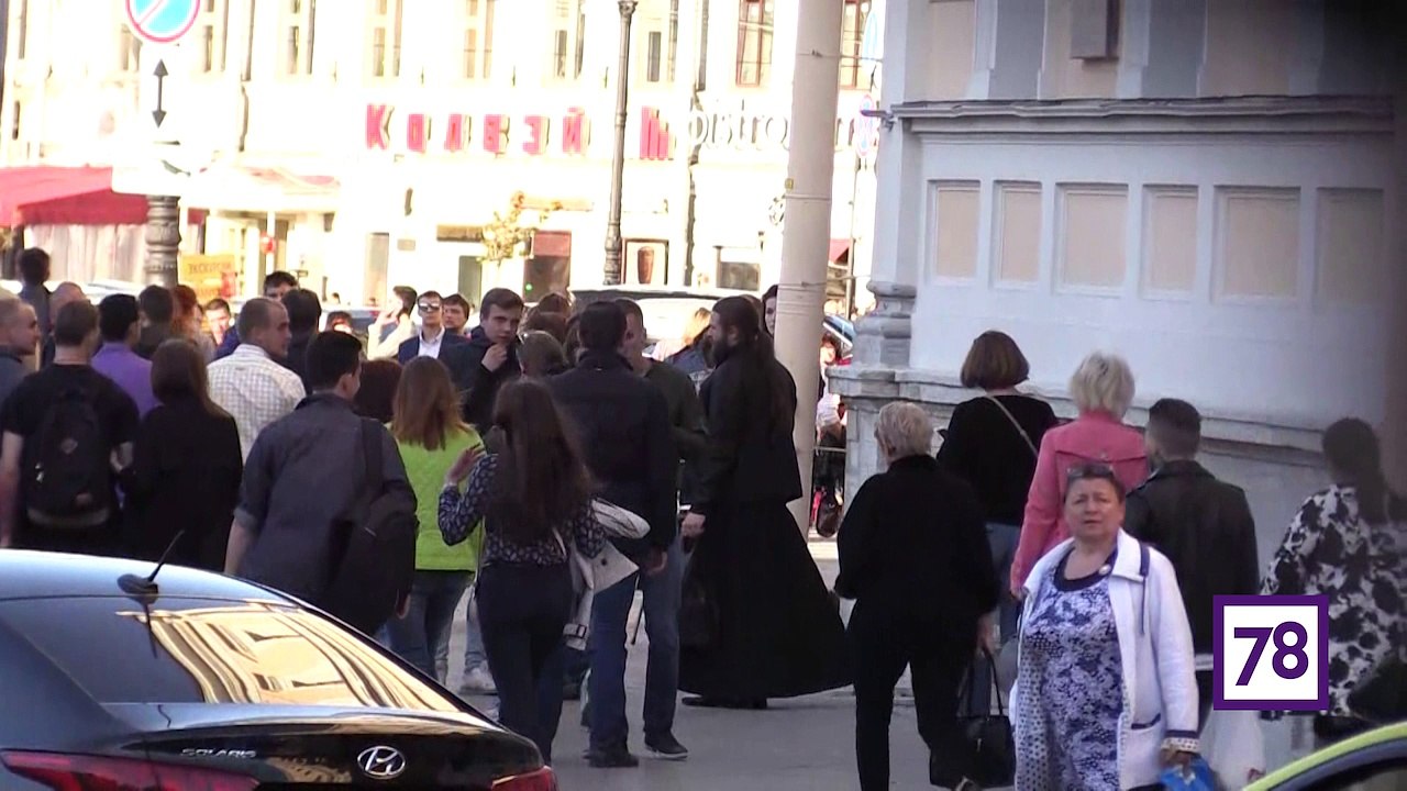 В Петербурге во время съёмки напали на корреспондента «Известия». Их удалось идентифицировать через FindFace