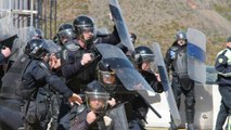 Pa Koment - Përplasje mes protestuesve dhe policisë në Rrugën e Kombit