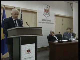 Basri Komoni kritikon planin për shëndetësi të kryetarit Gjini