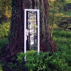 Fuuny Guy Do A Illusion Trick In Daily Life