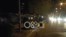 Ora News - Plagosje në Tiranë, 34-vjeçari qëllohet me armë tej sheshi 