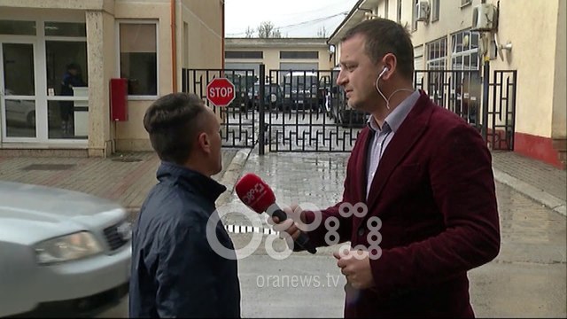 Ora News - Banori: Të lirohen të arrestuarit për Rrugën e Kombit , do djegim komisariatin