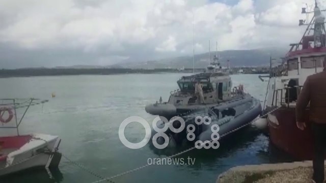 Ora News - Sekuestrohen 500 kg kanabis në Vlorë, 5 të arrestuar