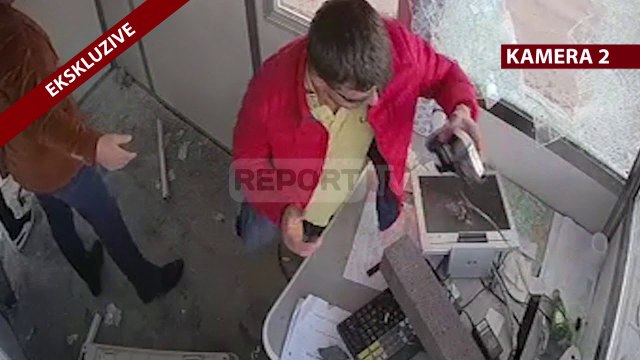 Report TV ekskluzive, protesta te Rruga e Kombit, pamjet e plota të kamerave të sigurisë