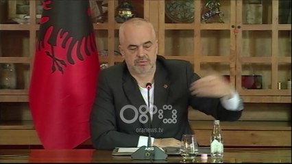 Ora News - Protestuesit në Rrugën e Kombit, vandalë, po të 21 Janarit? Përgjigjet Rama