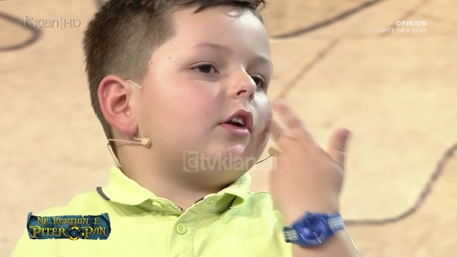 Renato bie Ne Kurthin e Piter Pan , tregon emrin e vajzes qe ka puthur per here te pare