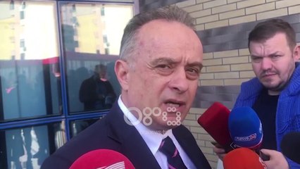 Ora News - Fran Frrokaj, kryetar bashkie nga shtëpia