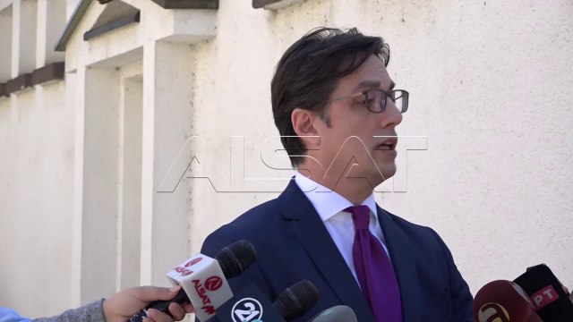 Името, средба Коѕијас-Димитров на 12-ти април