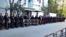 Mbërrijnë 23 të arrestuarit e “Rrugës së Kombit”, blindohet Gjykata e Tiranës