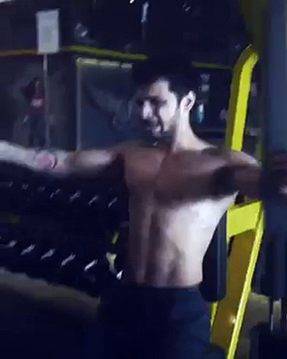 Yuvraj Thakur Shirtless Exercise