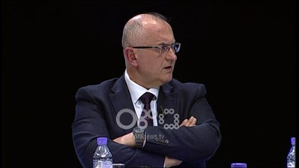 Ora News - Dhunë në protestë nga policia? Vasili: Çdo lloj marrëzie mund të ndodhi
