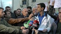 Ora News - Protesta paqësore para policisë së Kukësit për lirimin e 11 të arrestuarve