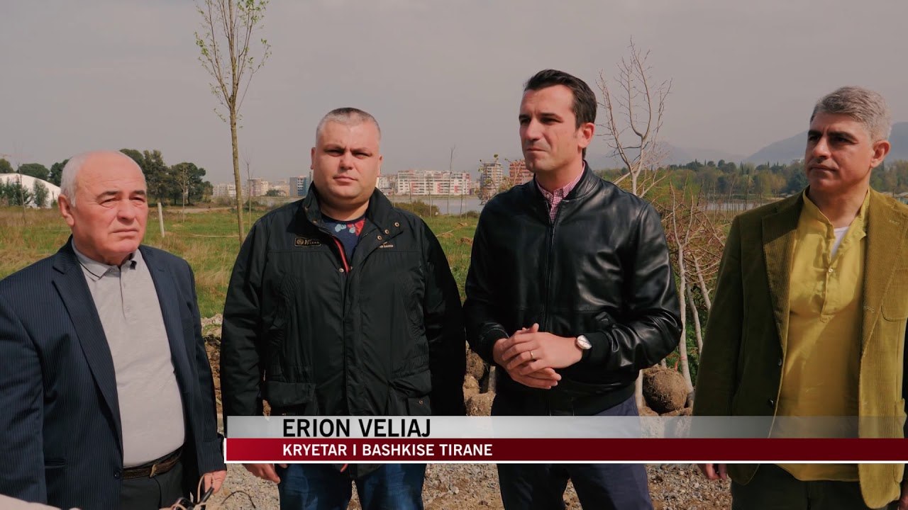 Mbillen pemë në nderim të policëve të rënë - News, Lajme - Vizion Plus