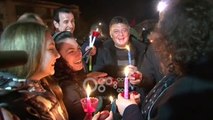 Ora News - Kremtohet pashka ortodokse, mijëra besimtarë e turistë në Korçë dhe Berat