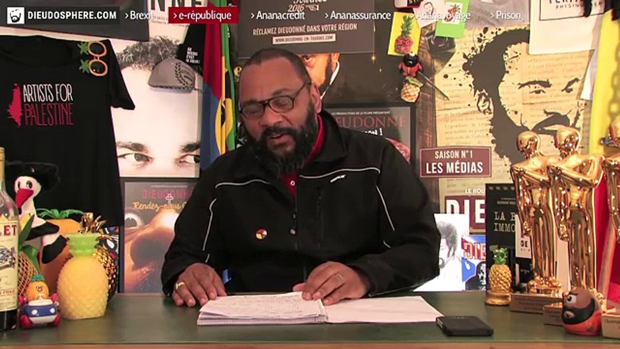 Dieudonné & le Brexit // s05e01 // e république, Ananacrédit, Ananassurance, Ananavoyage,