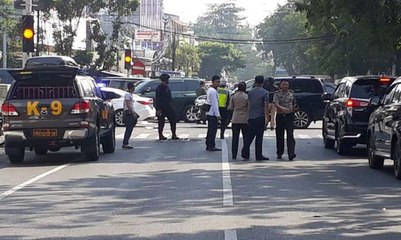 4 Orang Tewas dan 33 Terluka dalam Insiden Bom di Surabaya