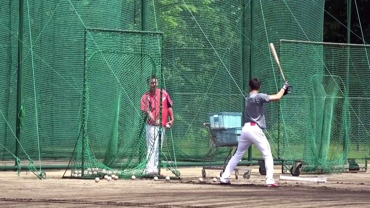 中村奨成　まさかの事態にコーチに呆れられるwww