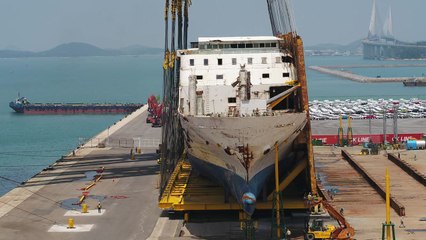 4년 만에 바로 선 세월호...앞으로 과제는? / YTN