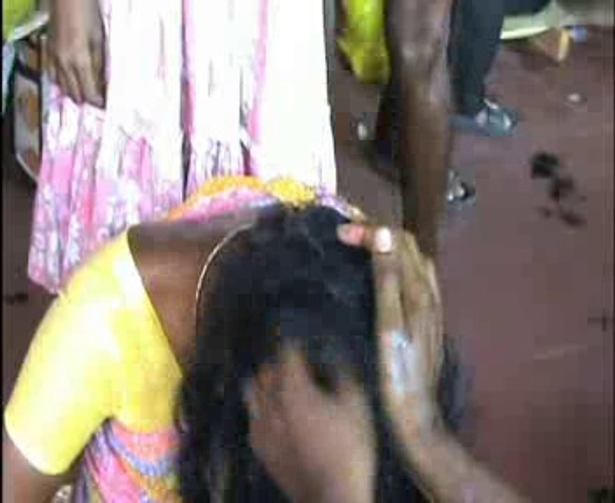 Lady shave with flowes