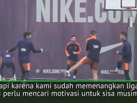 SOSIAL: Sepakbola: Tak Terkalahkan membuat Barcelona Memenangkan Liga - Valverde