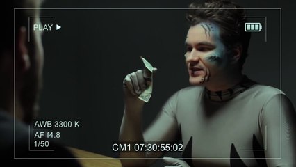 Explaining Money to an Alien - Episode 8 - Just For Laughs Shorts