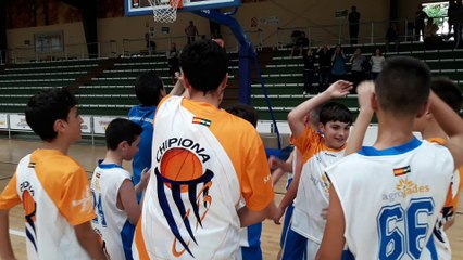 FINAL PARTIDO CONTRA DKV. ÚLTIMO SALUDO DE LA TEMPORADA DE LOS "LOBOS" DEL CB CHIPIONA AGROGADES.
