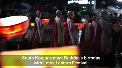 South Koreans celebrate Buddha's birthday with lantern festival