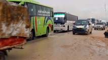 Suriye'de rejim ablukasından zorunlu tahliyeler sürüyor - HAMA