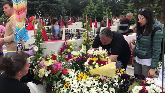 Şehit annelerinin en hüzünlü 'Anneler Günü' - ANKARA