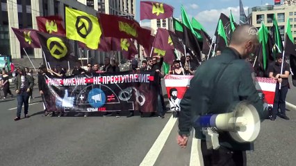 Rusya'da halk internet yasaklarını protesto etti - MOSKOVA