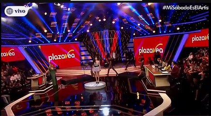 Milet imita a Amy Winehouse