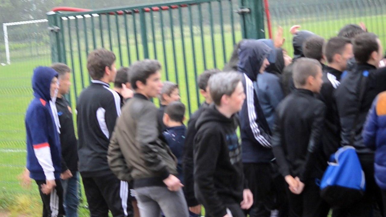 VICTOIRE DES U15/LES SUPPORTERS EXULTENT AU COUP DE SIFFLET FINAL!