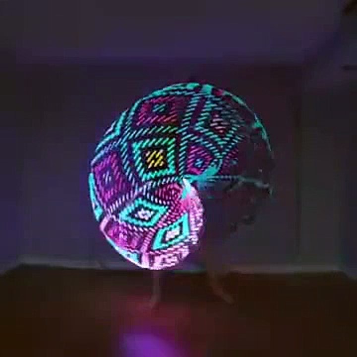 A Hula Loop That Creates Optical Illusion