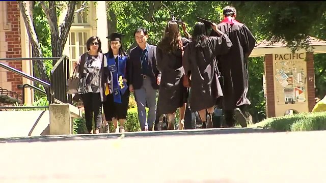 Former Sports Star Battling Cancer Finally Walks Across the Stage at Graduation