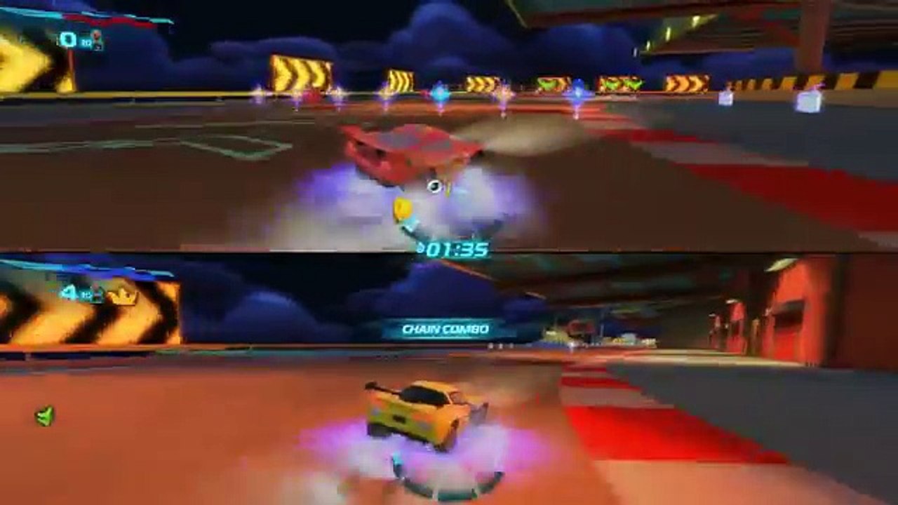 Arabalar 2 - Lightning McQueen vs Jeff Gorvette (Split Screen)