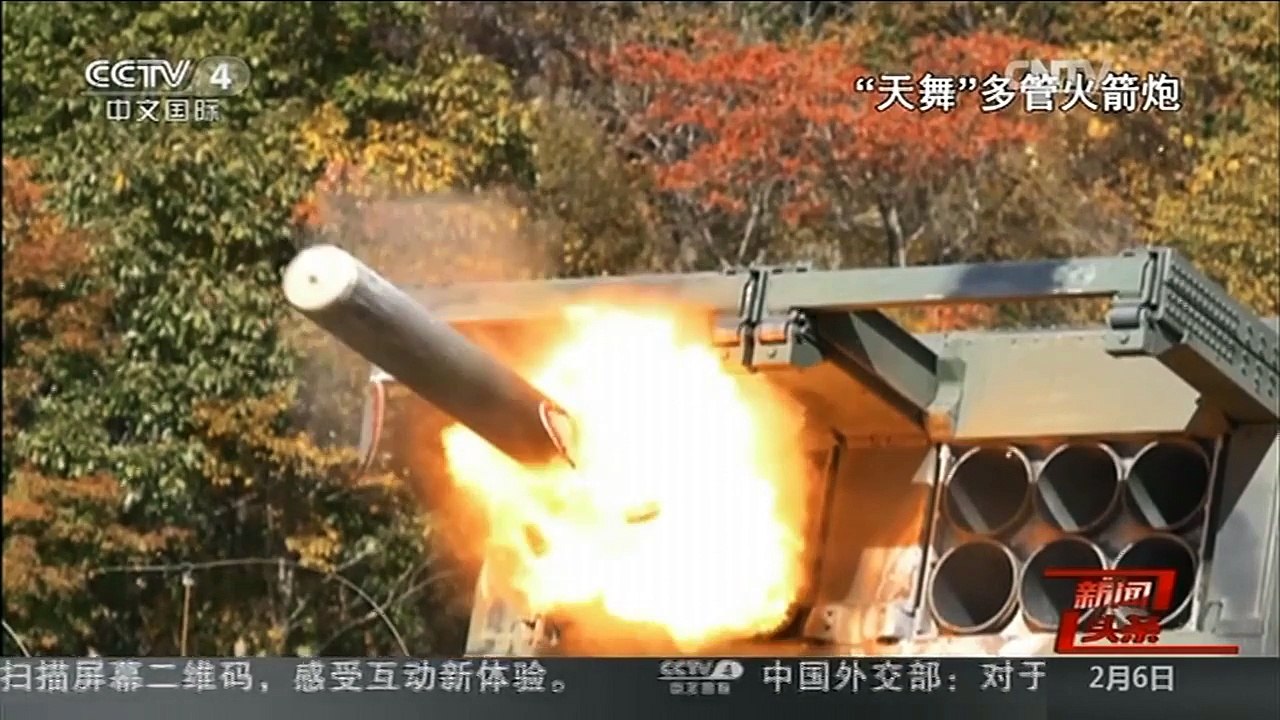 [中国新闻]朝鲜半岛局势 韩军演习 展示“天舞”多管火箭炮