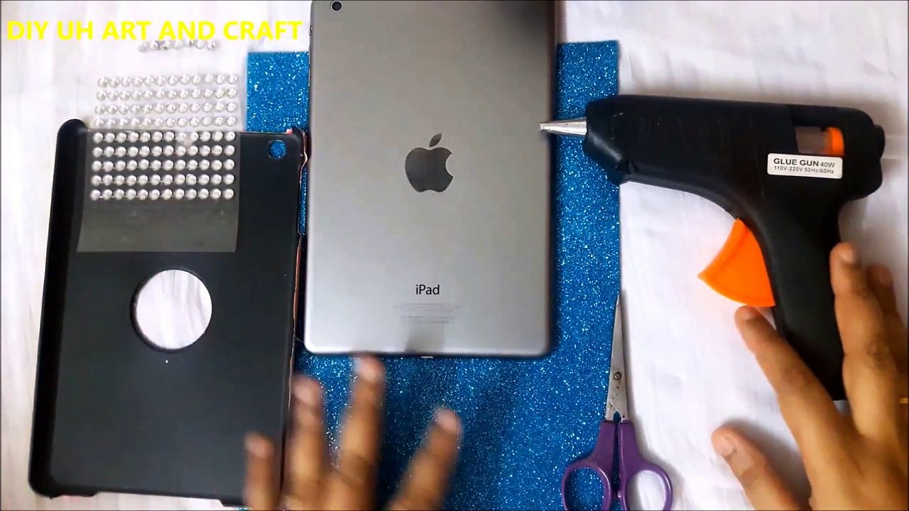 HOW TO MAKE MOBILE FLIP COVER AT HOME-HOW TO MAKE I PAD COVER-HOW TO DECORATE MOBILE COVER AT HOME