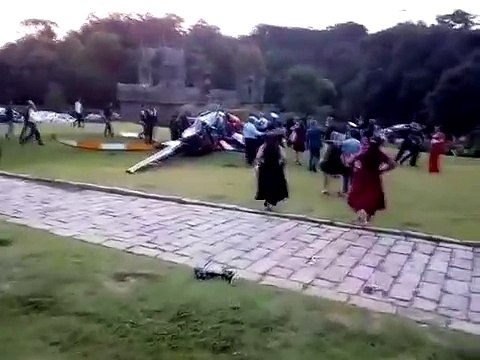 Un hélicoptère se crashe lors d'un mariage lors de la cérémonie