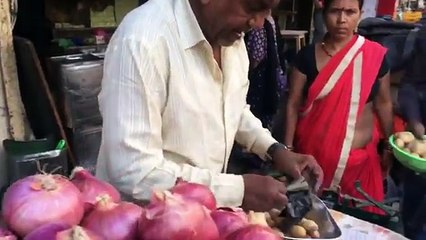 Giving Pakistani Note to Indian Sabziwala Very Angry Reaction_