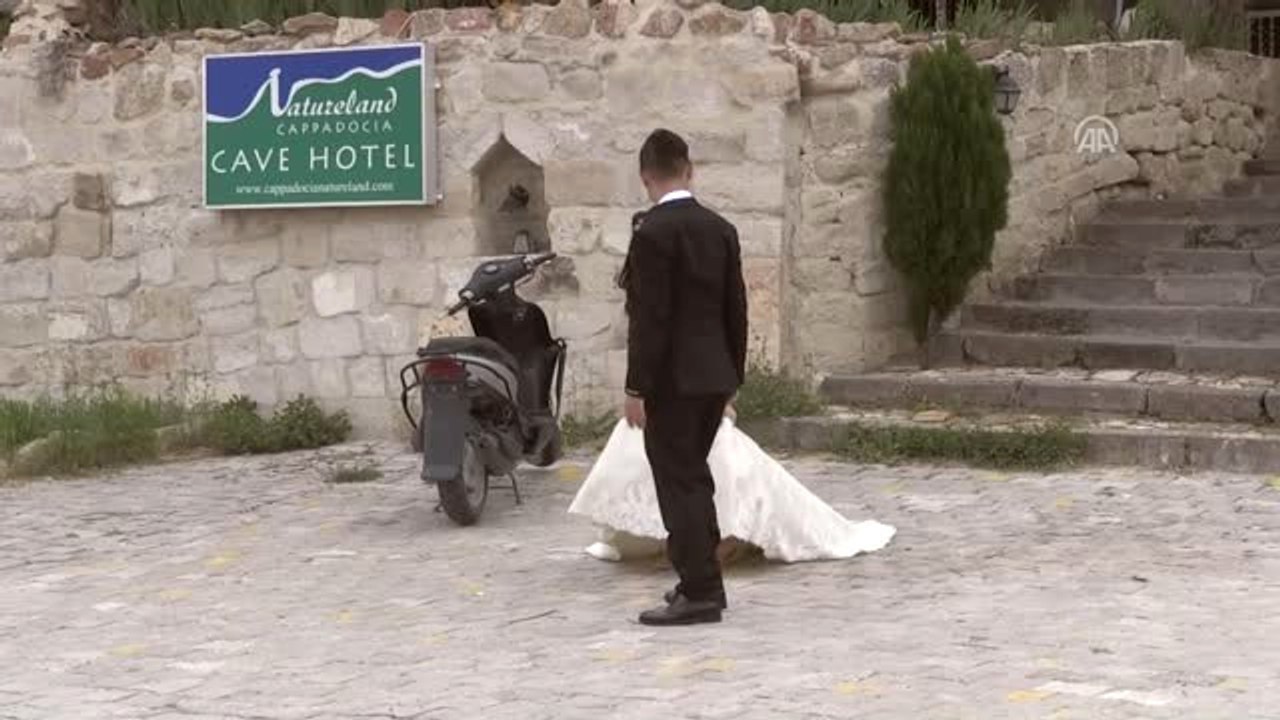 Yabancı Çiftlerin Düğün Fotoğrafında Gözde Mekanı: "Kapadokya"