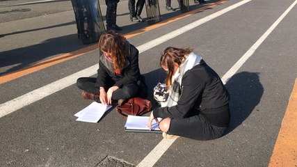 Des partiels sous surveillance