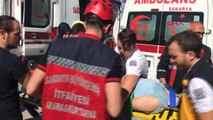 Sakarya Yük Asansörü Yere Çakıldı 3 Yaralı