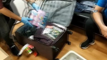 Atatürk Havalimanı'nda uyuşturucu operasyonu