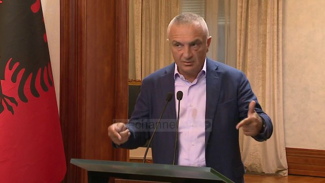 Letra drejtuar Kongresit, Llalla: Lu më ka kërkuar arrestimin e Metës - Top Channel Albania - News