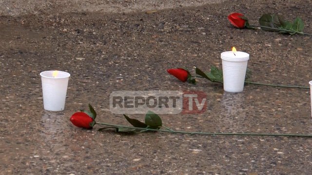 Report TV - Vrasja e Mario Majollarit në Tiranë, familjarët homazhe në vendin e ngjarjes