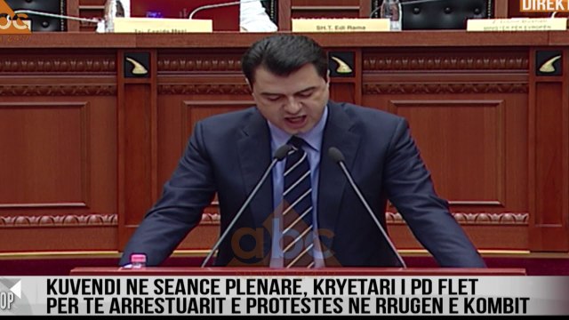 Nderpritet seanca, opozita bllokon Parlamentin: Te përjashtohet Kryeministri Rama