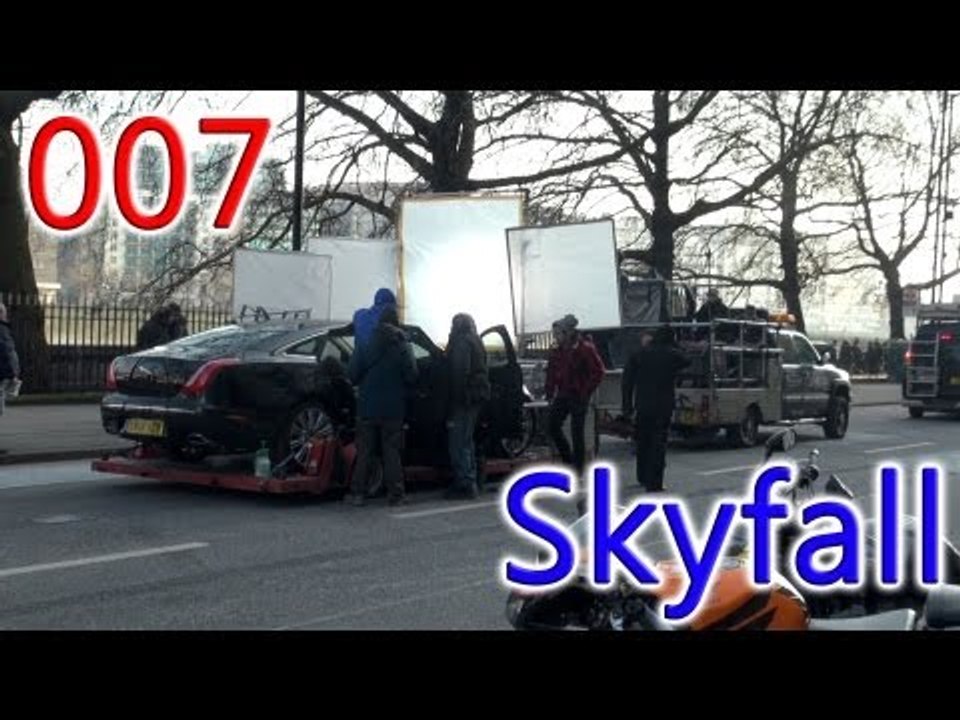 James Bond 007: Skyfall - Jaguar XJ-L Spy Filming