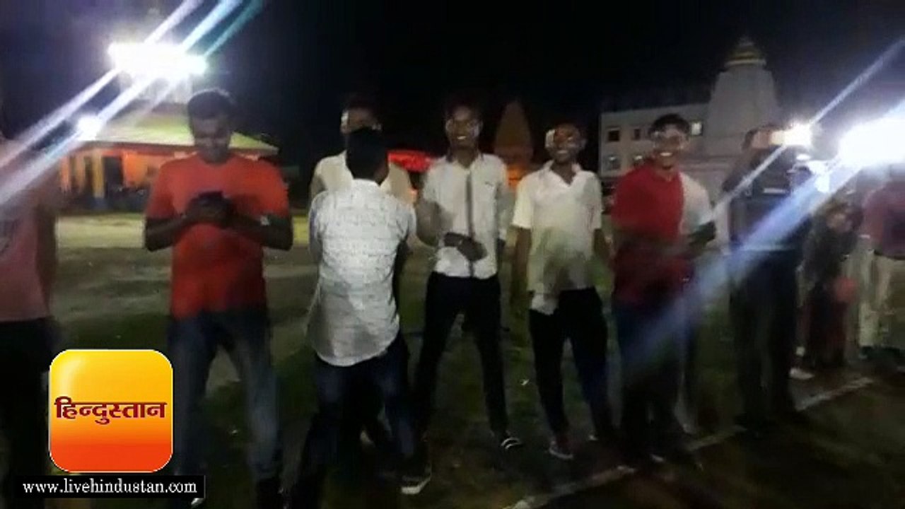 शान बाबू मेमोरियल फ्लड लाइट क्रिकेट टूर्नामेंट का शुभारंभ