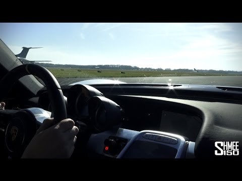 Driving the Porsche 918 Spyder to 303km/h at Vmax 200