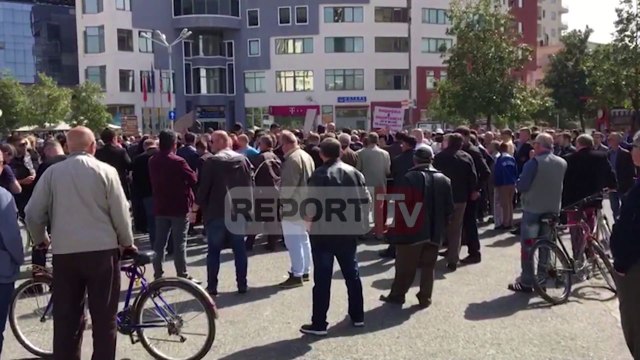 Report TV - Gati vezët e patatet/PD del blof me protestën në Shkodër, Rama s'shkon